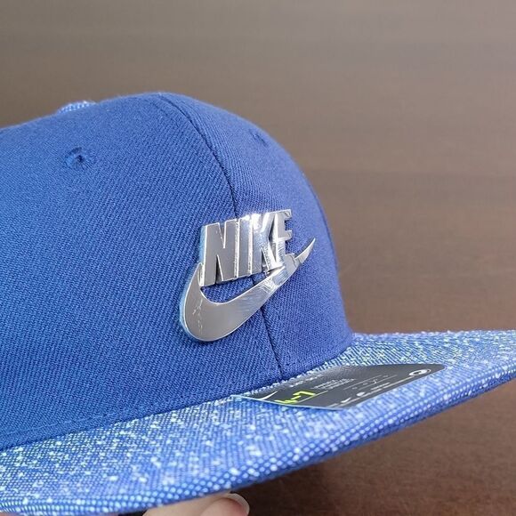 Nike Sportswear NSW Blue Hat Cap Metallic Logo New - Picture 4 of 5